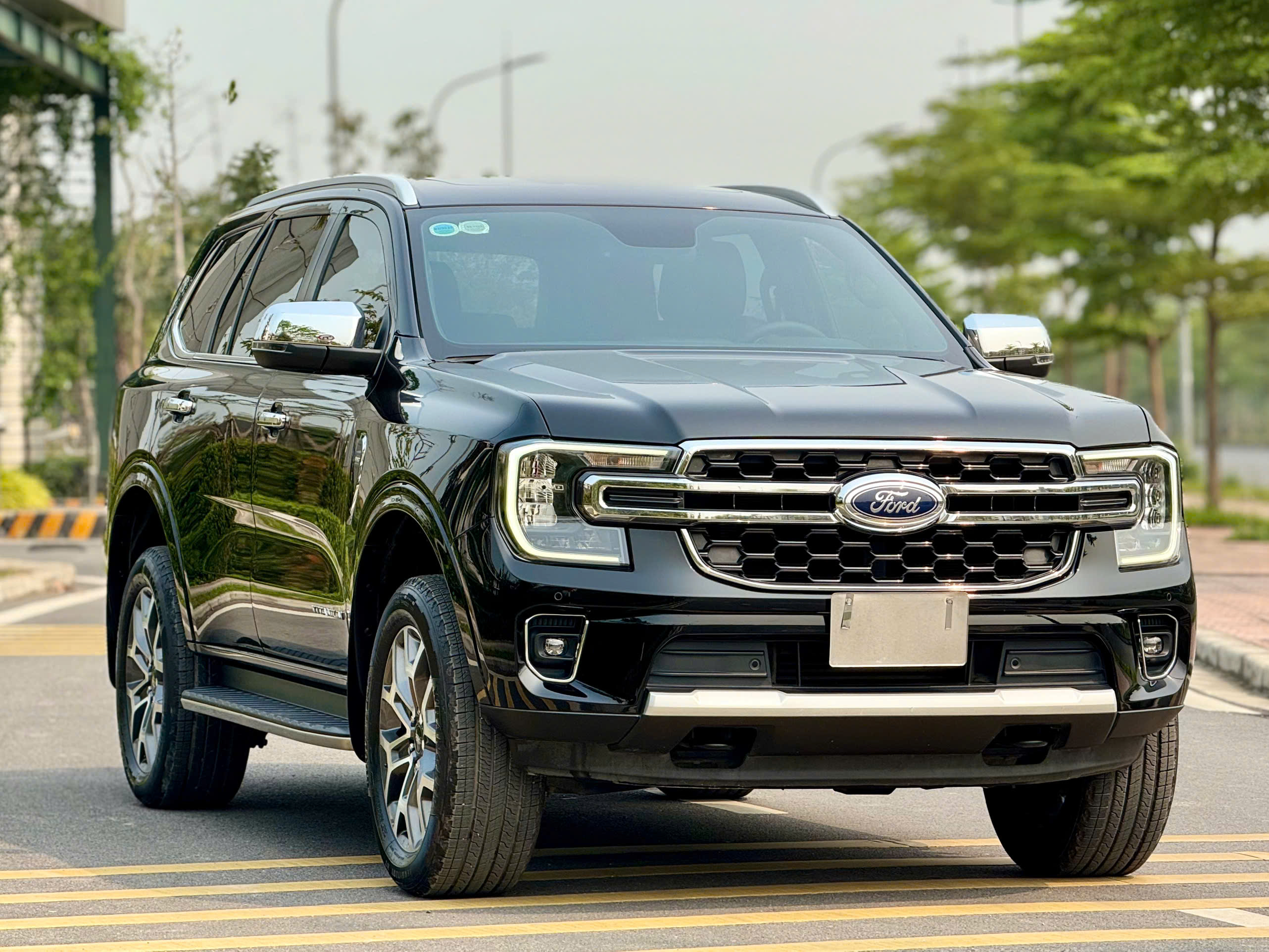 Ford Everest Titanium 4x2 sản xuất 2022