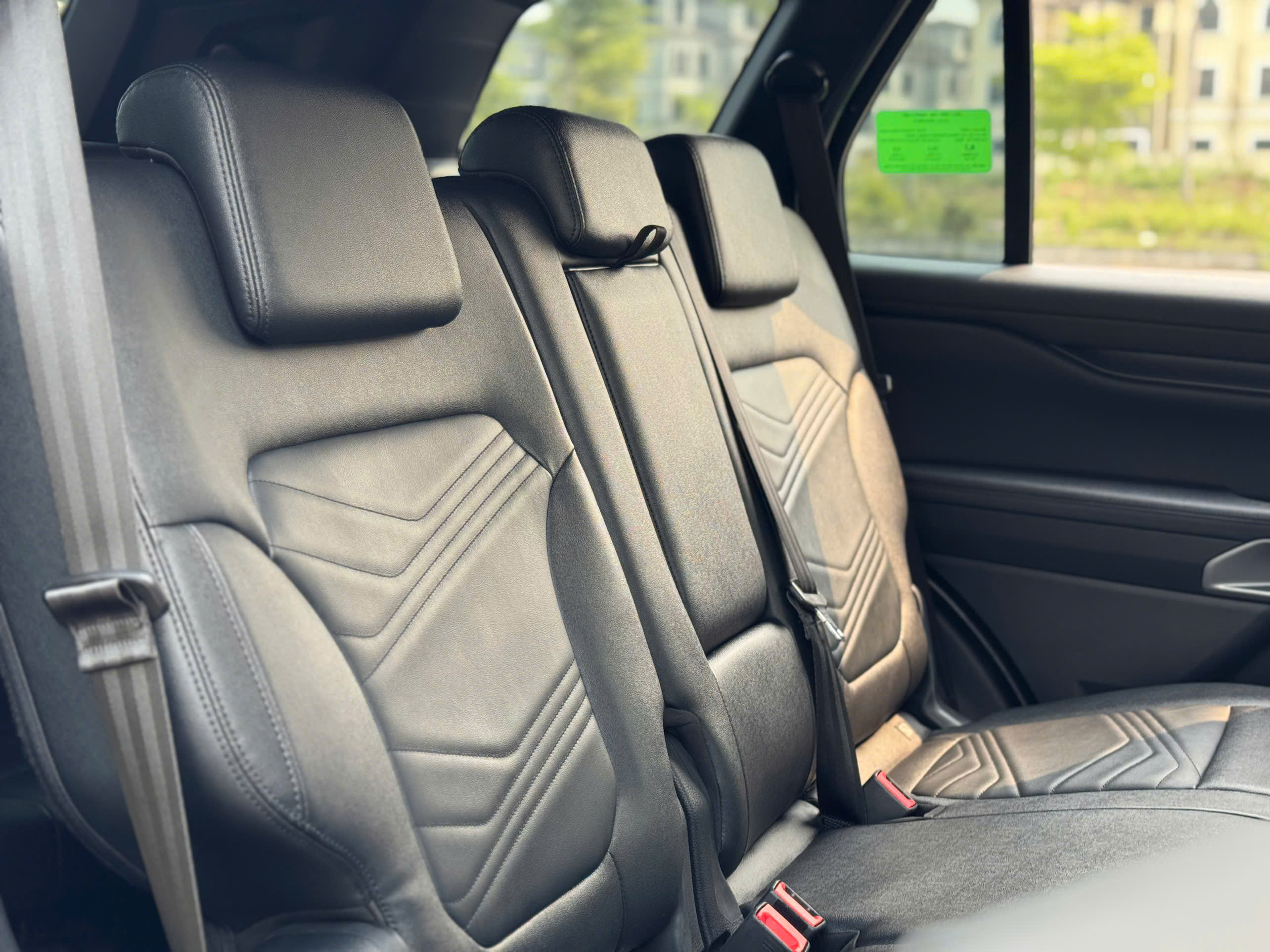 Ford Everest Titanium 4x2 sản xuất 2022