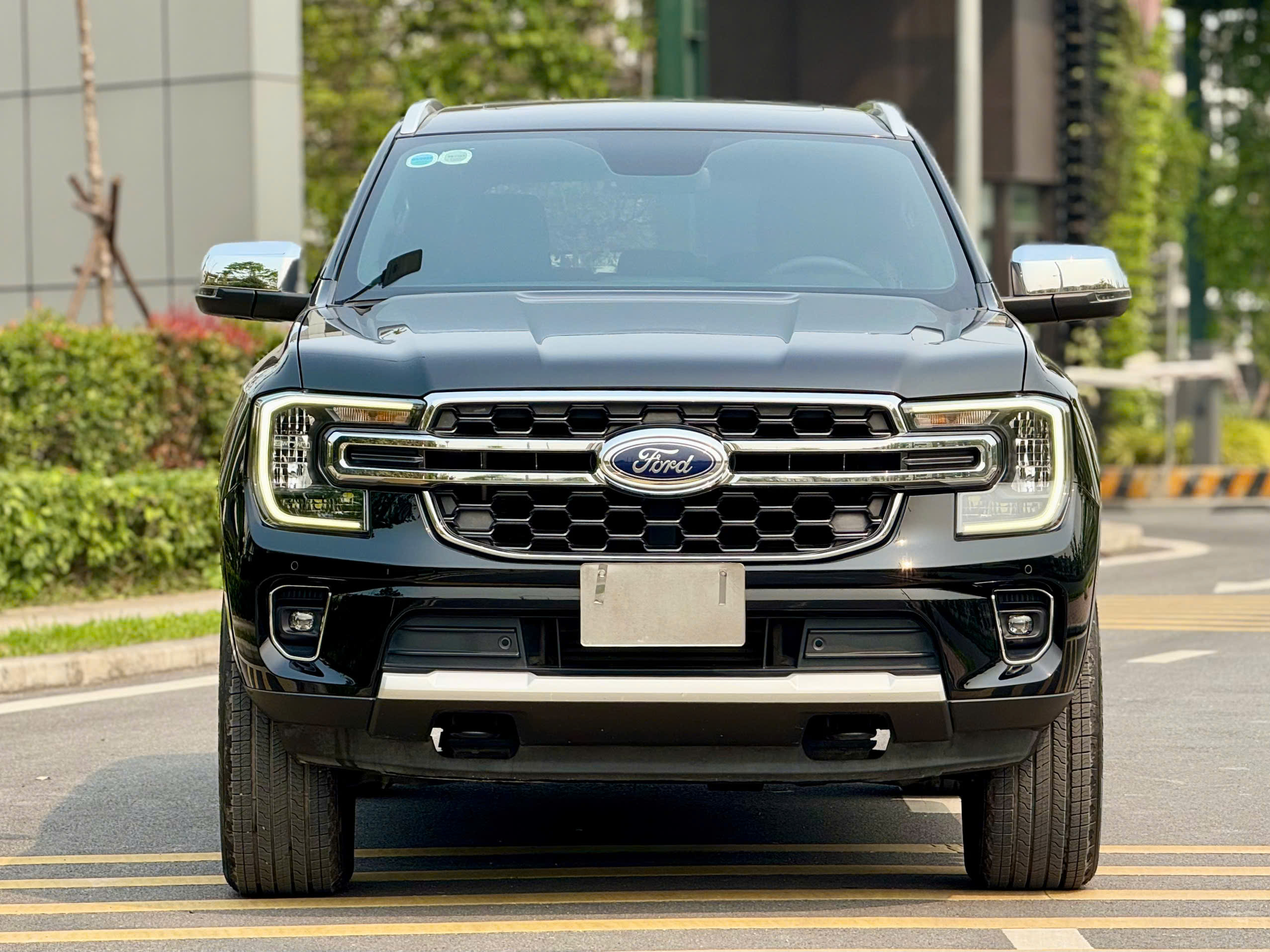 Ford Everest Titanium 4x2 sản xuất 2022